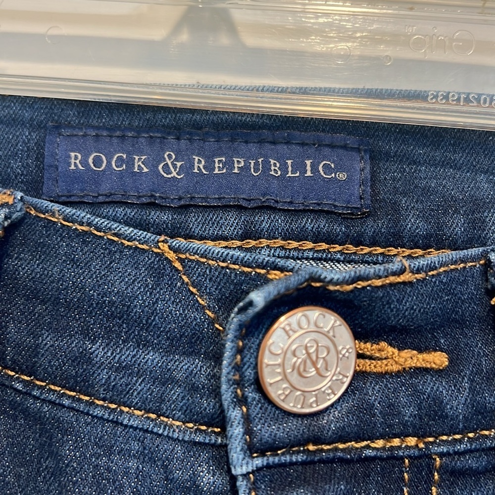 Rock and Republic Kashmiere dark denim jeans size 8M. - Picture 3 of 9